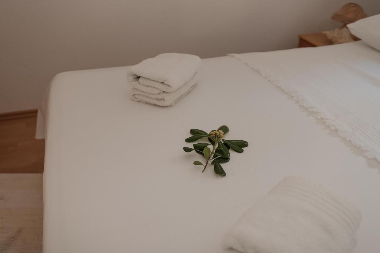 Apartments Prce Orebić Екстериор снимка